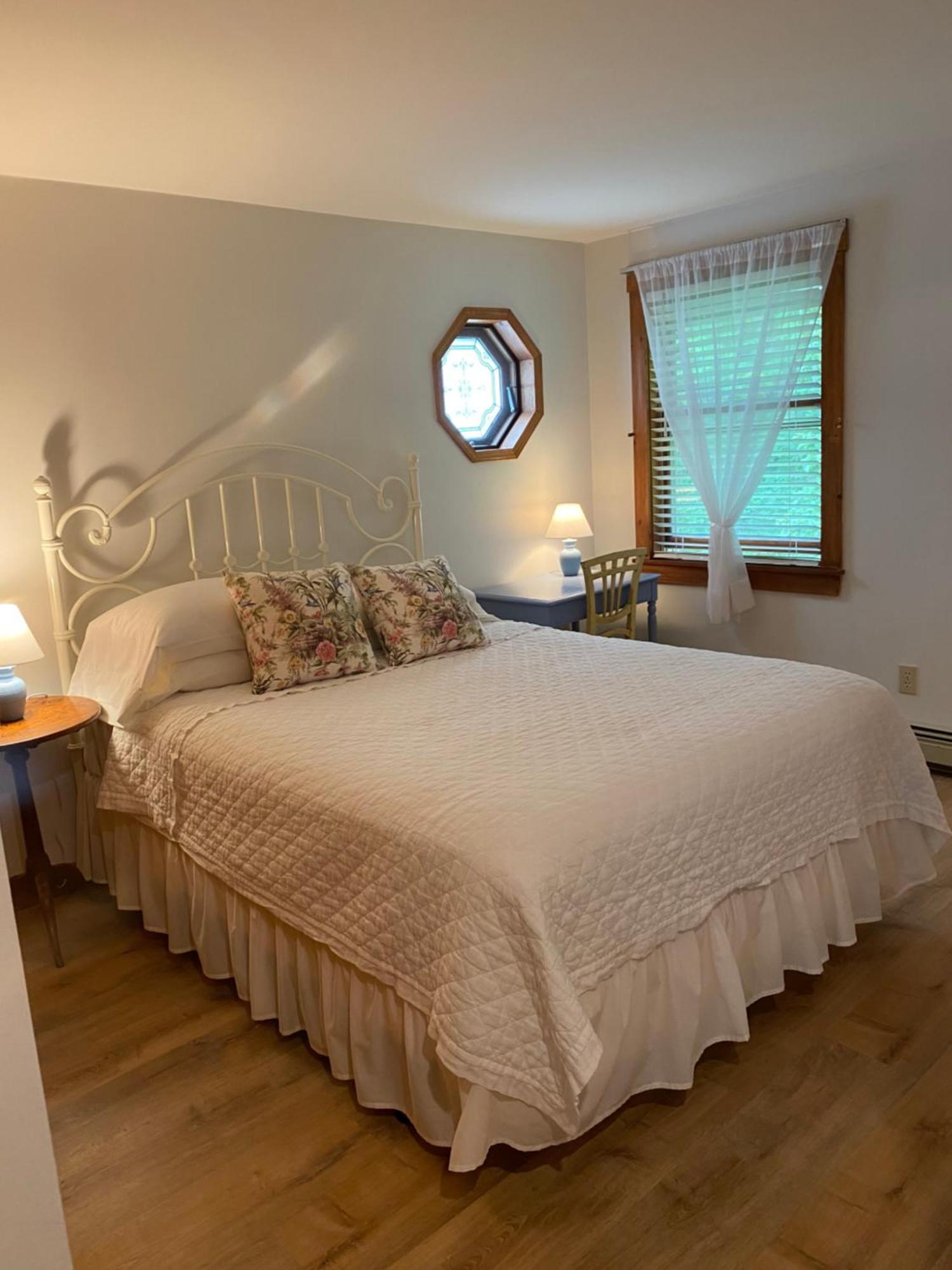 Victorian By The Sea Bed and Breakfast Lincolnville Buitenkant foto