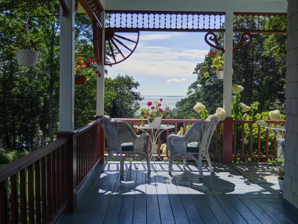 Victorian By The Sea Bed and Breakfast Lincolnville Buitenkant foto