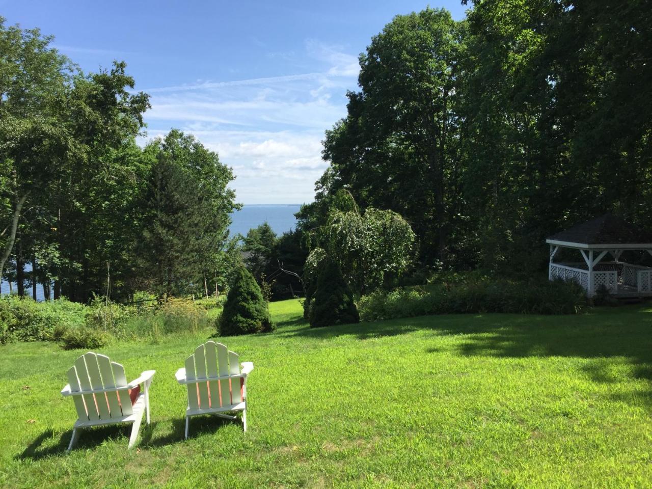 Victorian By The Sea Bed and Breakfast Lincolnville Buitenkant foto
