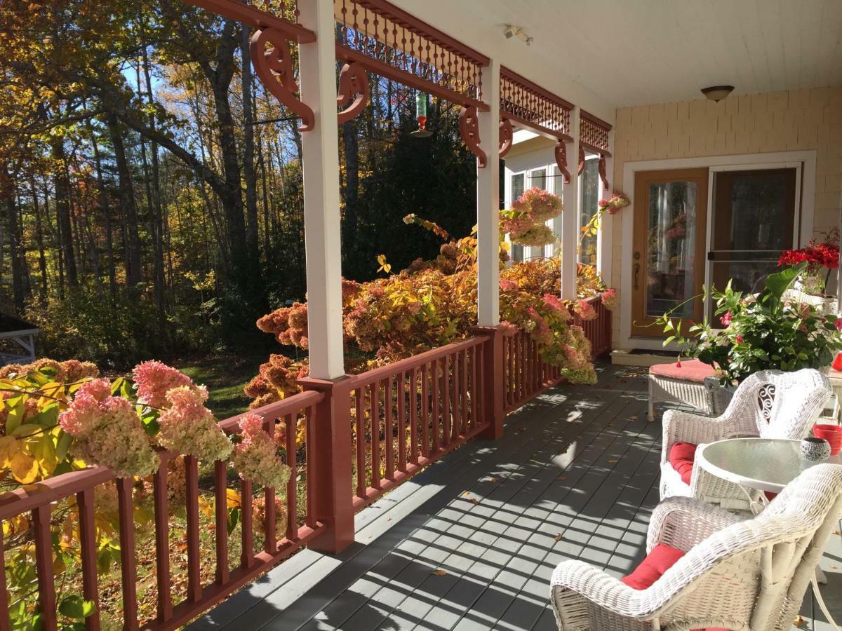 Victorian By The Sea Bed and Breakfast Lincolnville Buitenkant foto